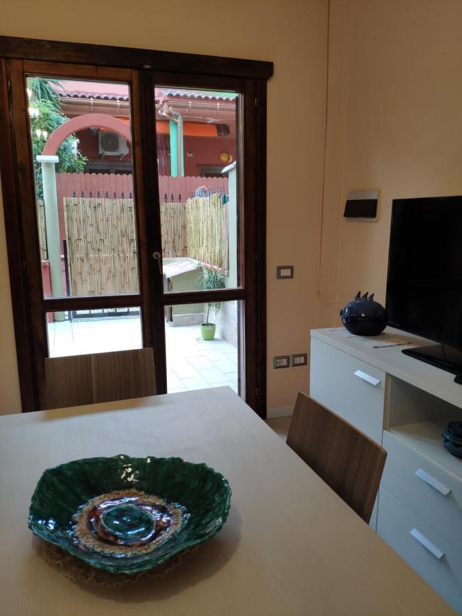 La Casa Dei Poeti Villa Villasimius Kültér fotó