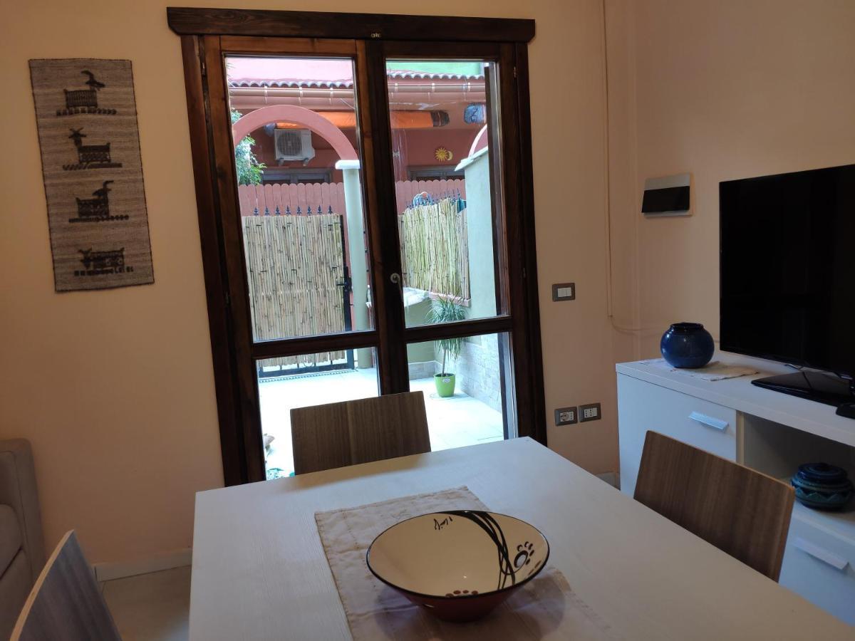 La Casa Dei Poeti Villa Villasimius Kültér fotó