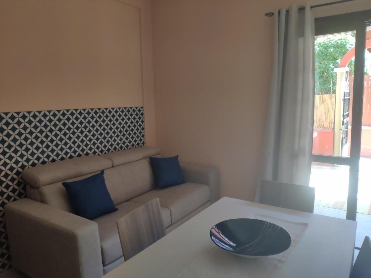 La Casa Dei Poeti Villa Villasimius Kültér fotó